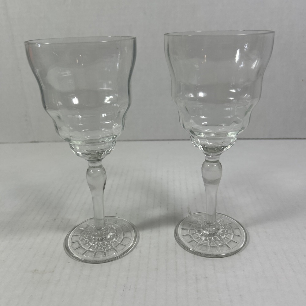 clear water goblets Set‎ 2 Anchor Hocking Stemmed